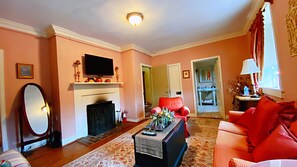 Deluxe Suite (Pierpoint suite)