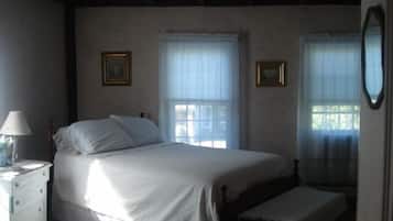 The Captain's Room | Tabla de planchar con plancha y wifi gratis