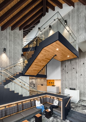 40-Zoll-Flachbildfernseher mit Kabelempfang, Fernseher