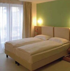 Select Comfort beds, in-room safe, desk, WiFi - My Kosher Hotel (Canazei)
