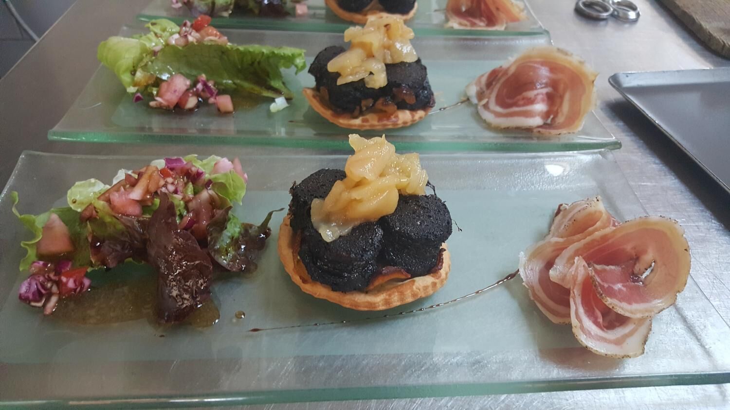 lunch and dinner served, regional cuisine