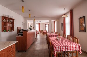 Desayuno buffet incluido todos los días