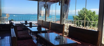 Antique Hostel & Guesthouse