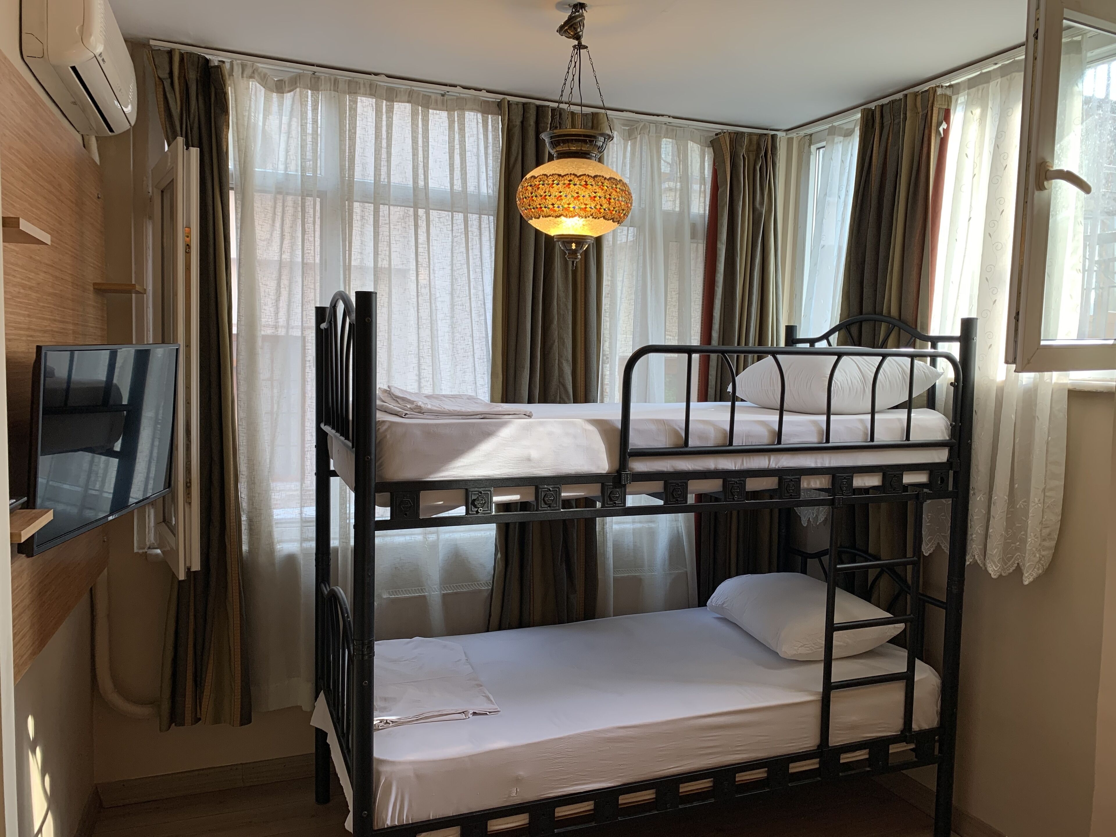 Photo - Antique Hostel