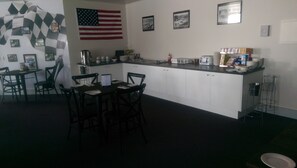 Breakfast area