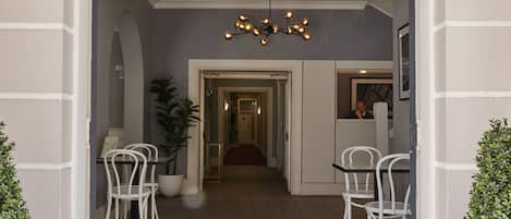 Fachada de la propiedad