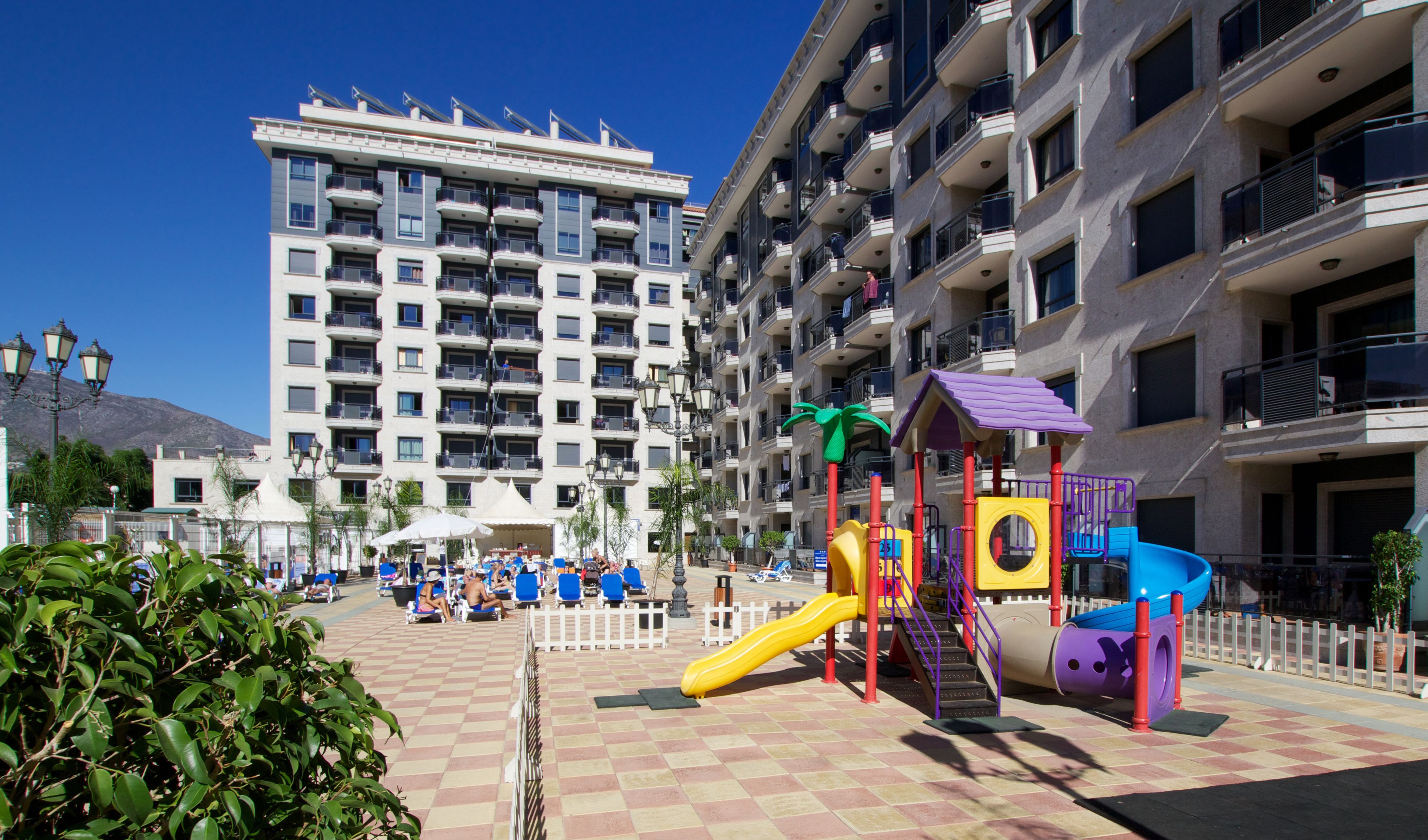 Área de juegos infantiles al aire libre