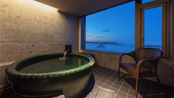 Zweibettzimmer, Nichtraucher (Private Onsen/45 sqm/Up to 2 Guests)