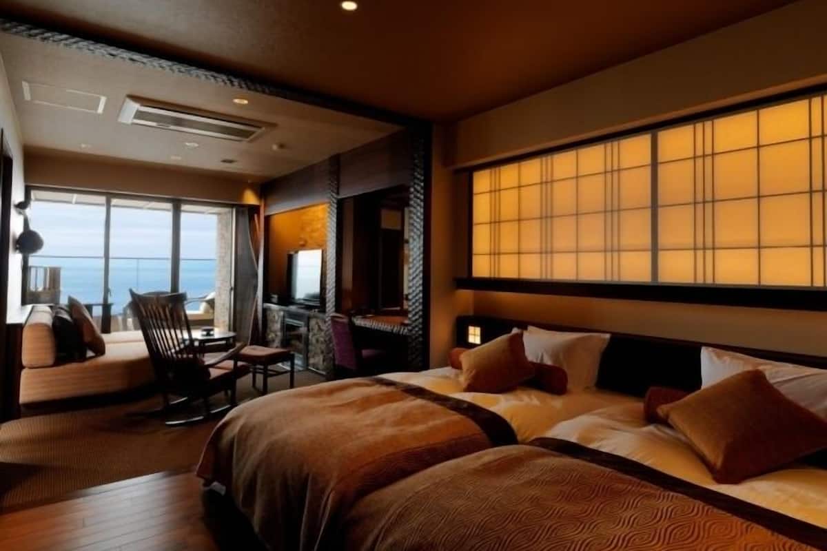 1 bedroom, in-room safe, free WiFi, bed sheets