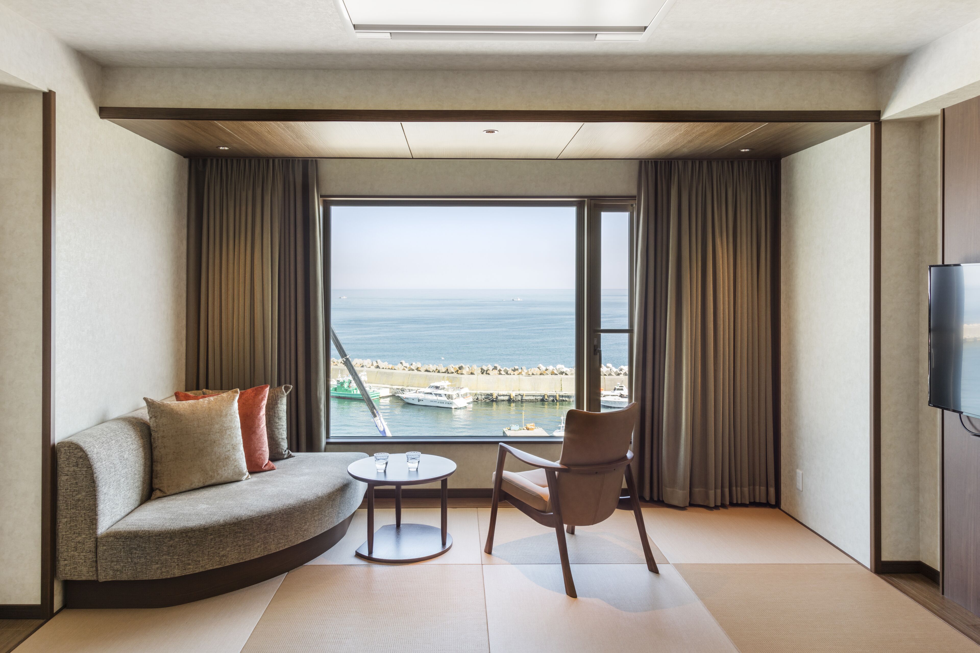 main building sea view twin, non smoking (36sqm, bed size 110cm x 2, up to 2 people) | view from room