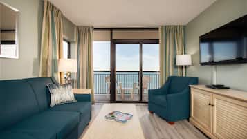 Deluxe Condo, 3 Bedrooms, Non Smoking, Oceanfront | Beach/ocean view