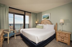 Premium bedding, in-room safe, iron/ironing board, free cots/infant beds - Grande Shores Ocean Resorts Condominiums (Myrtle Beach)