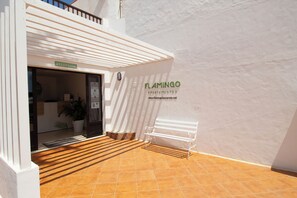 Lobby - Apartamentos Flamingo (Tías)