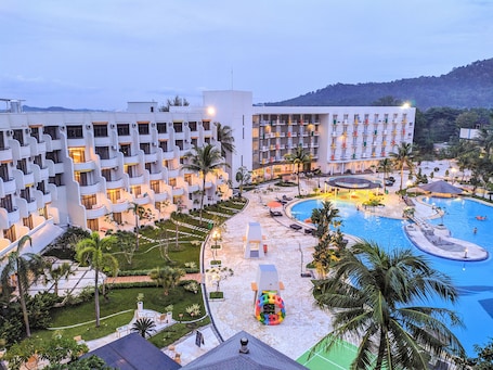 Room, Pool Access (HARRIS) | Exterior. HARRIS Resort Batam Waterfront