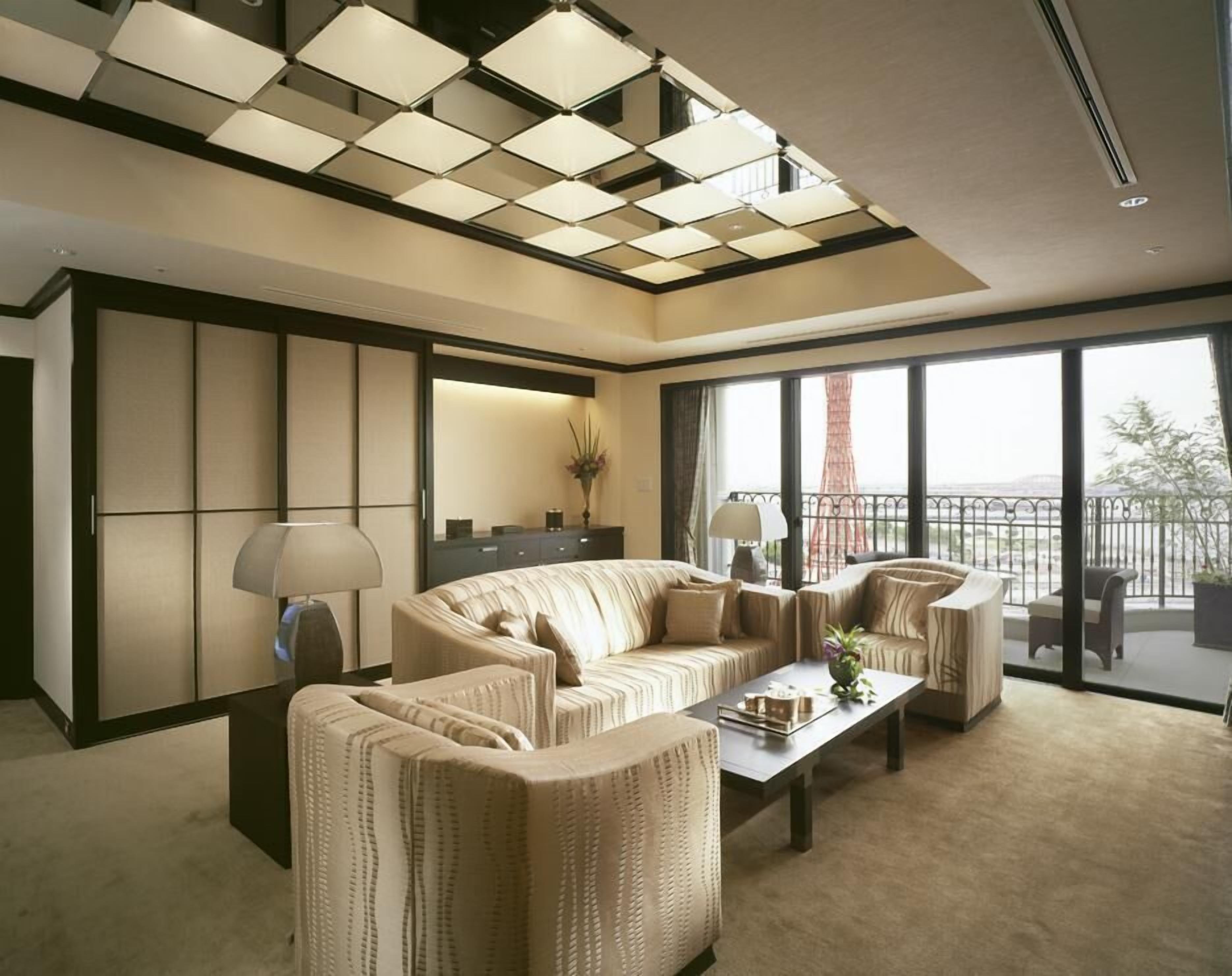 minibar, in-room safe, individually decorated, individually furnished