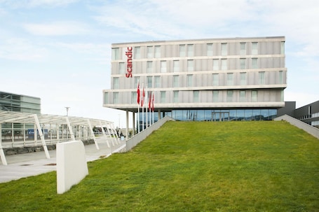 Exterior. Scandic Stavanger Airport