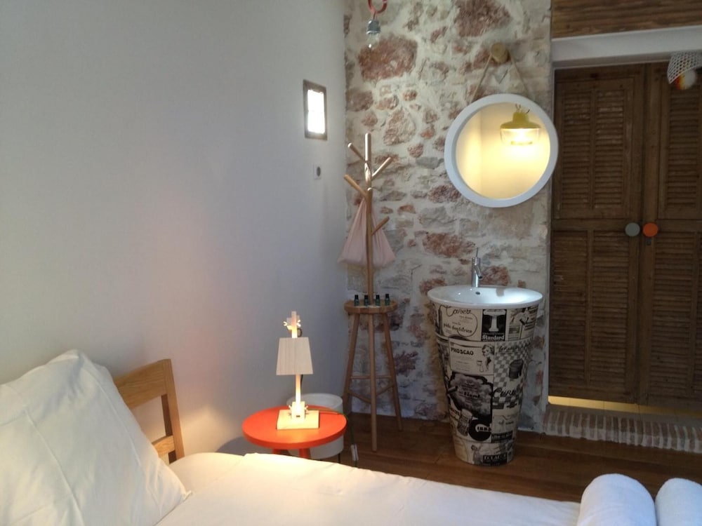 Hotel De La Pinède by null