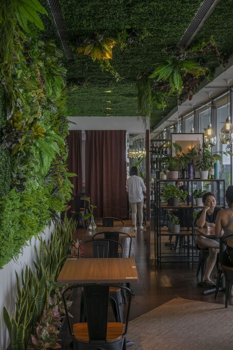 Studio M Hotel - Image 21
