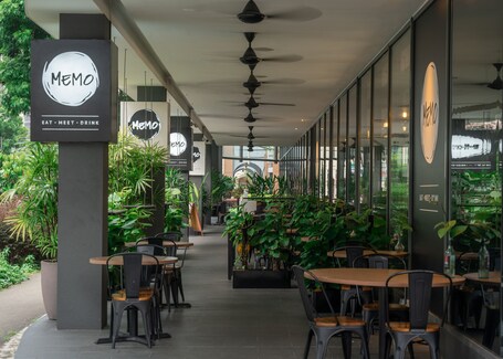 Studio M Hotel - Image 19