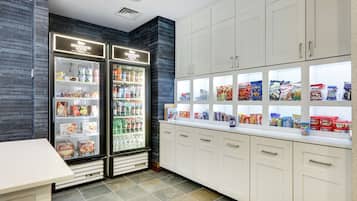 Snack bar