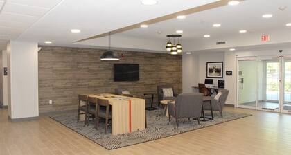 Candlewood Suites Tallahassee by IHG