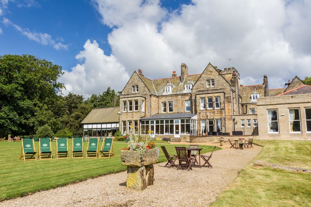 Grinkle Park Hotel image