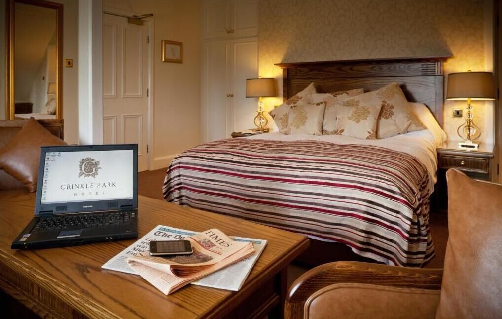 in-room safe, desk, laptop workspace, iron/ironing board