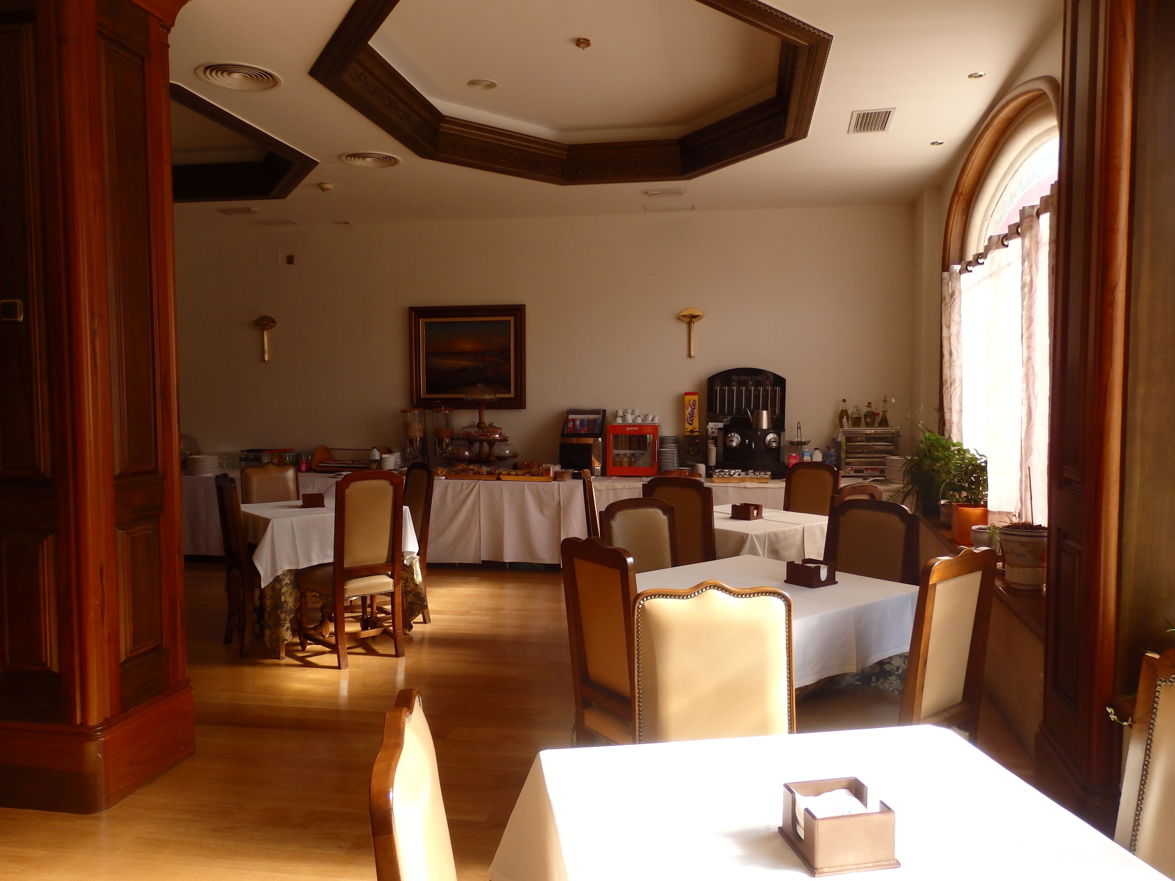 daily buffet breakfast (eur 10 per person)