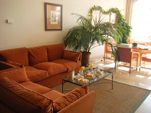 Lounge - Mirador (Algeciras)