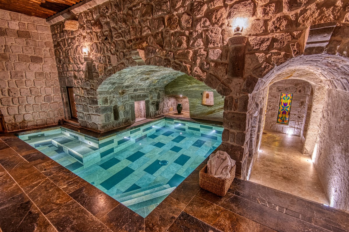 Muhteshem Imperial Pool Suite | 1 bedroom, premium bedding, Select Comfort beds, minibar