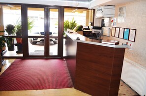 Reception - Hotel Premier (Sibiu)