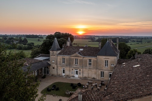 Château Fleur de Roques