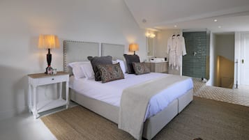 Superior-Suite, 1 King-Bett | Kaffee und/oder Kaffeemaschine