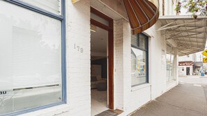 Unclassified image, 5 of 17, button - Manly Beach House (Manly)