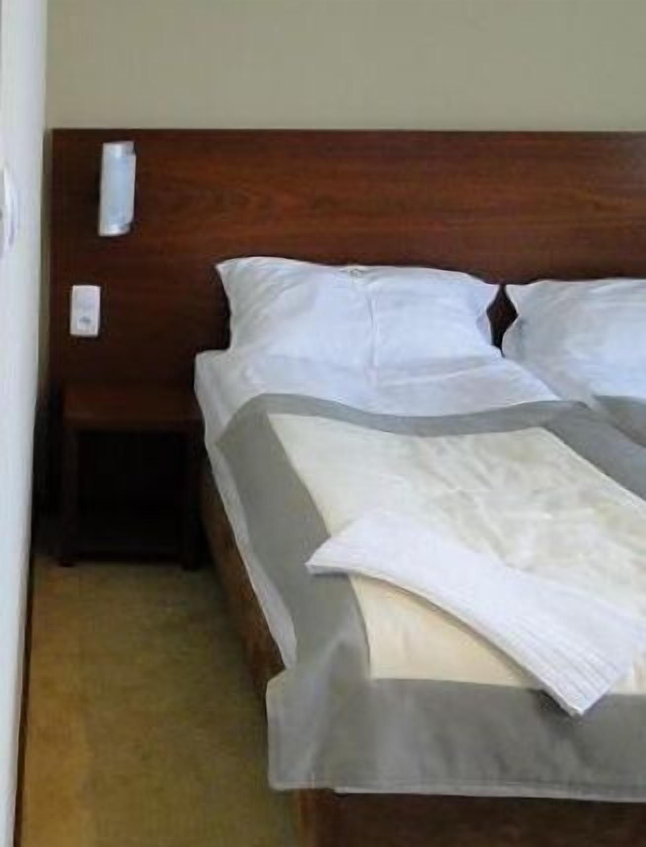 minibar, in-room safe, desk, iron/ironing board