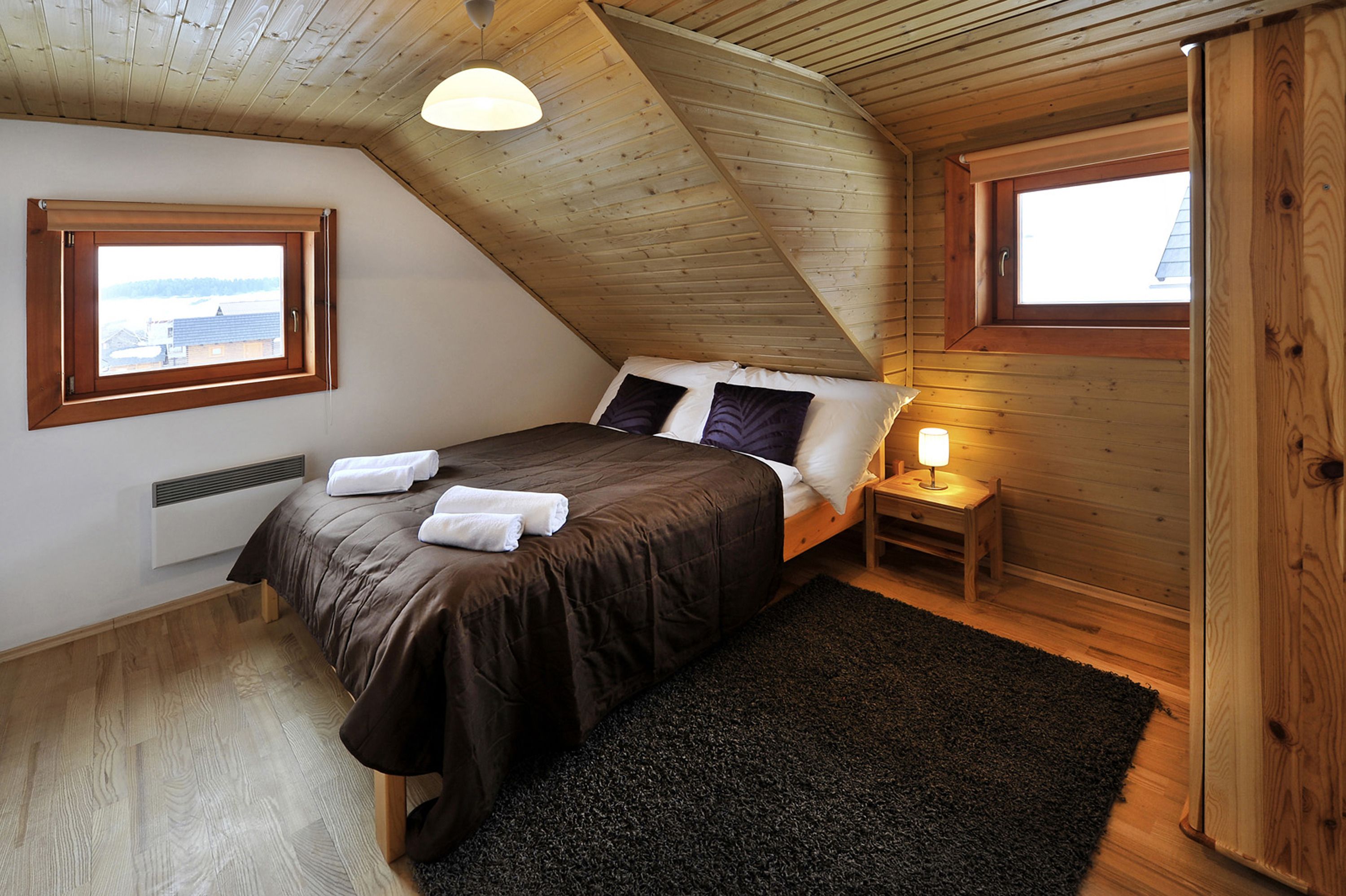 Chalet, 3 Schlafzimmer, Küche, Gartenblick | Zimmersafe, Schreibtisch, kostenloses WLAN, Bettwäsche