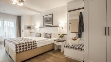 1 bedroom, hypo-allergenic bedding, in-room safe, individually decorated