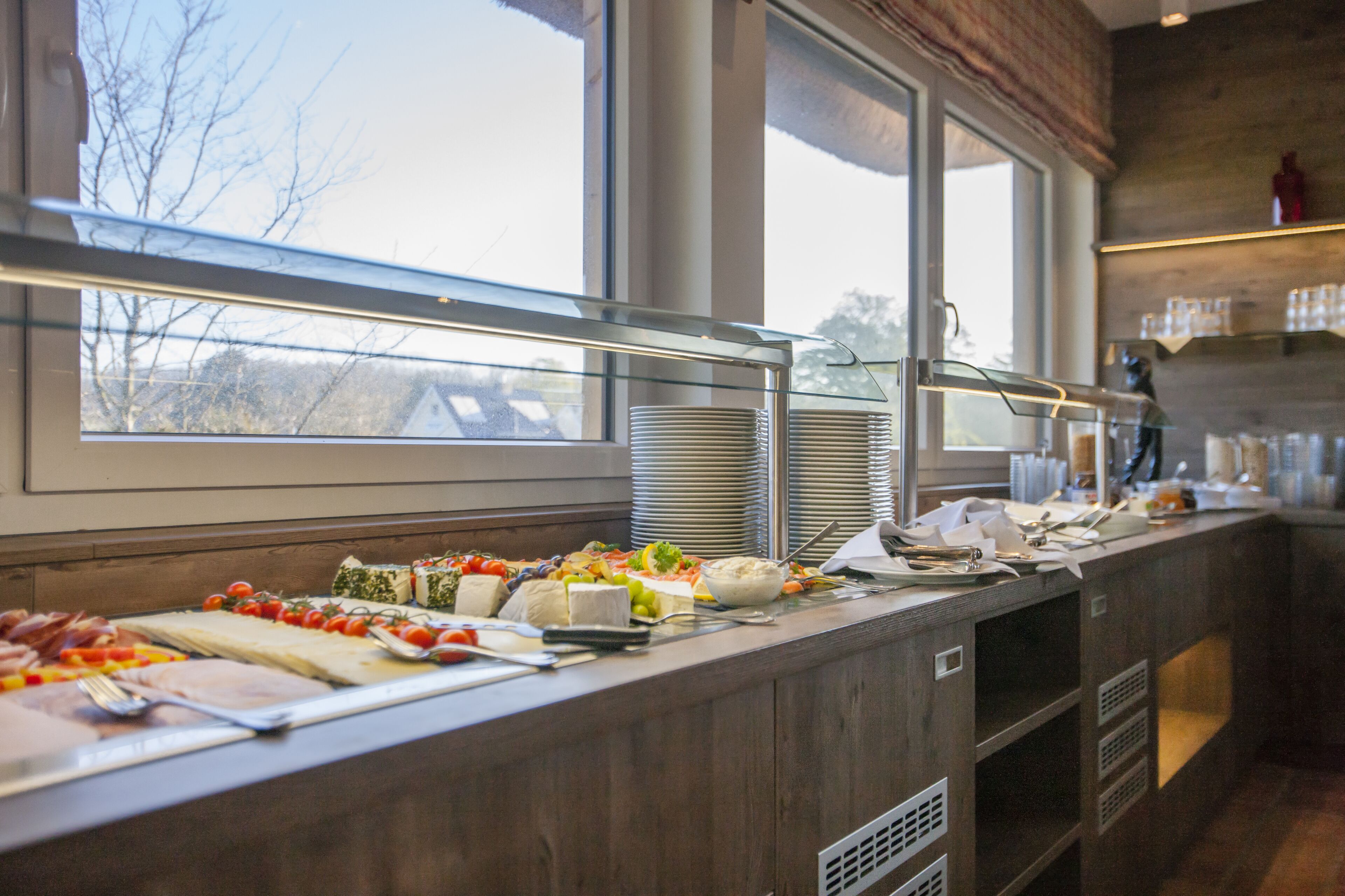 daily buffet breakfast (eur 17.90 per person)