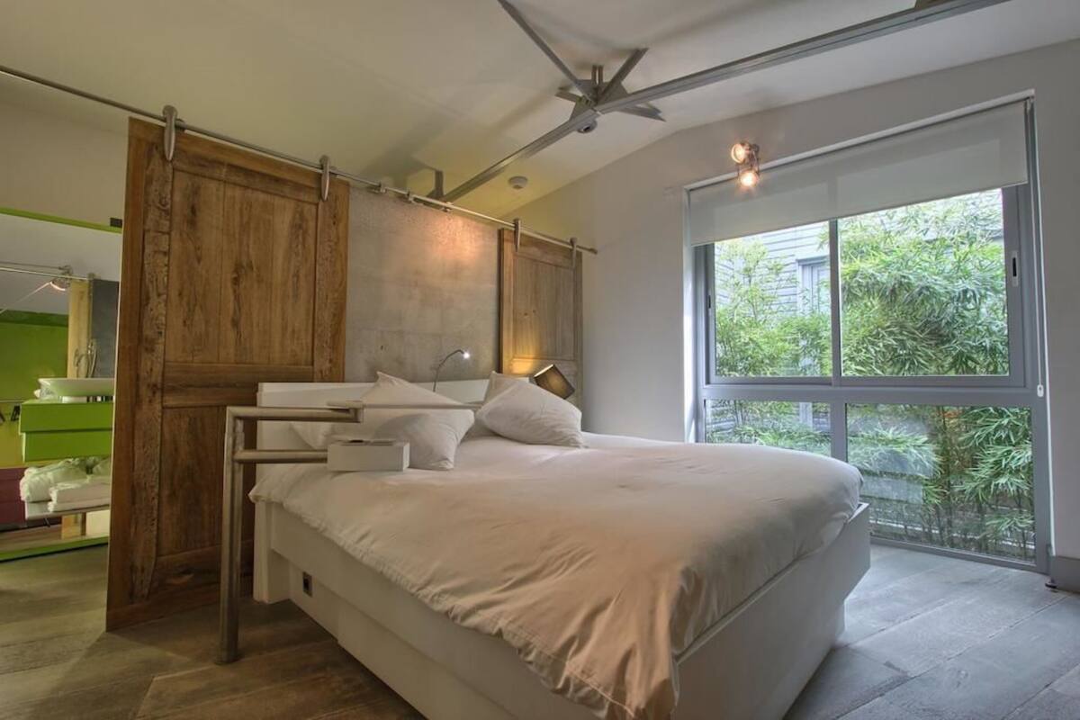 Comfort Double Room (Strophe) | In-room safe, desk, laptop workspace, iron/ironing board (on request)