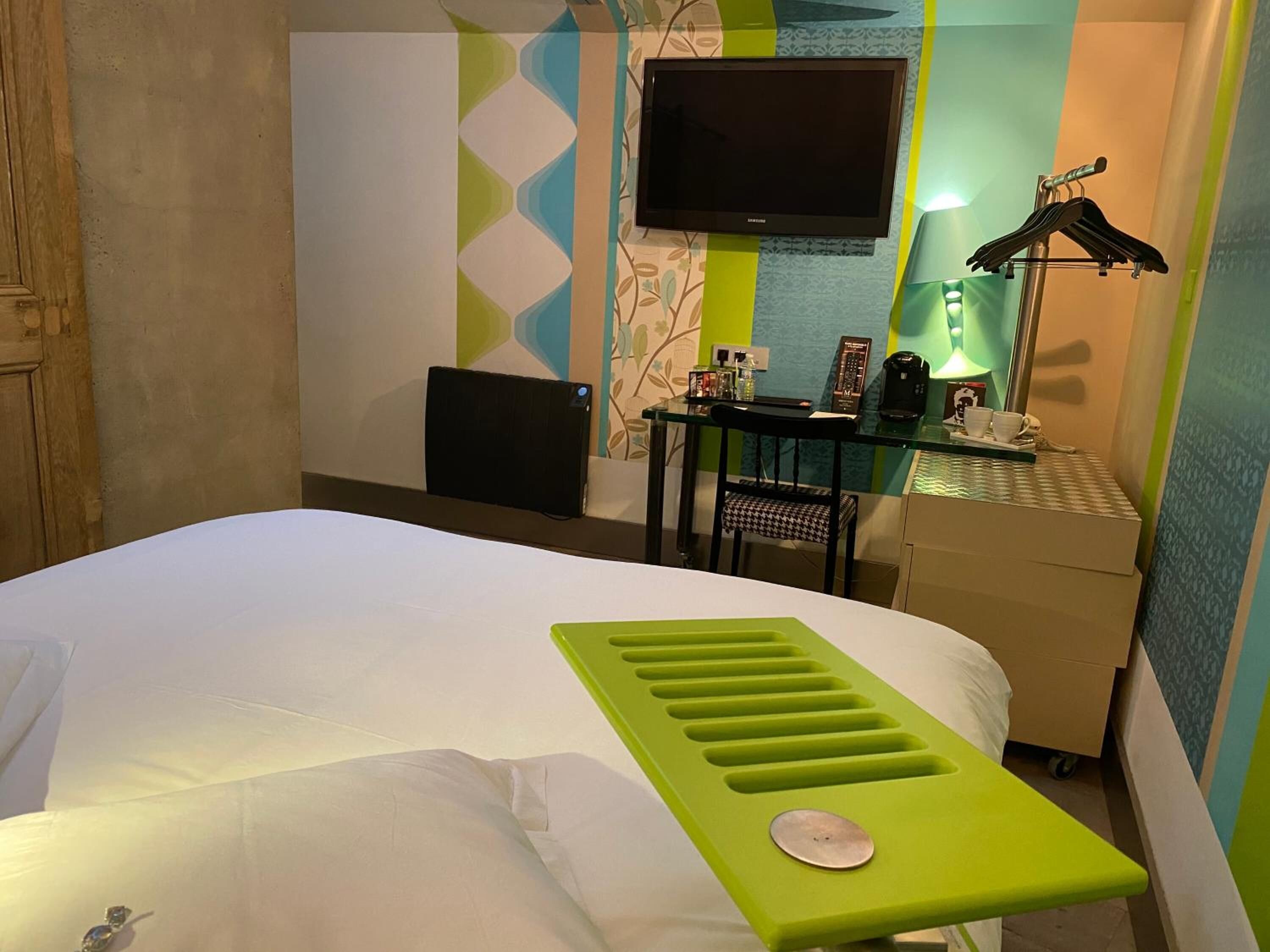 standard double room (rime) | in-room safe, individually decorated, desk, iron/ironing board