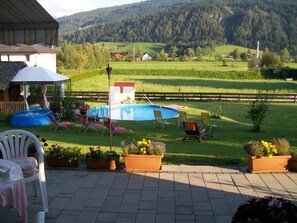 Outdoor dining - Landhaus Aubauerngut (Radstadt)