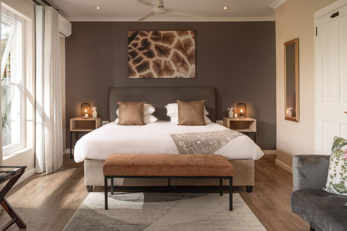 Garden King Bed Room  | Egyptian cotton sheets, premium bedding, down comforters, pillowtop beds