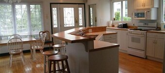 1000 Island Condo Getaway