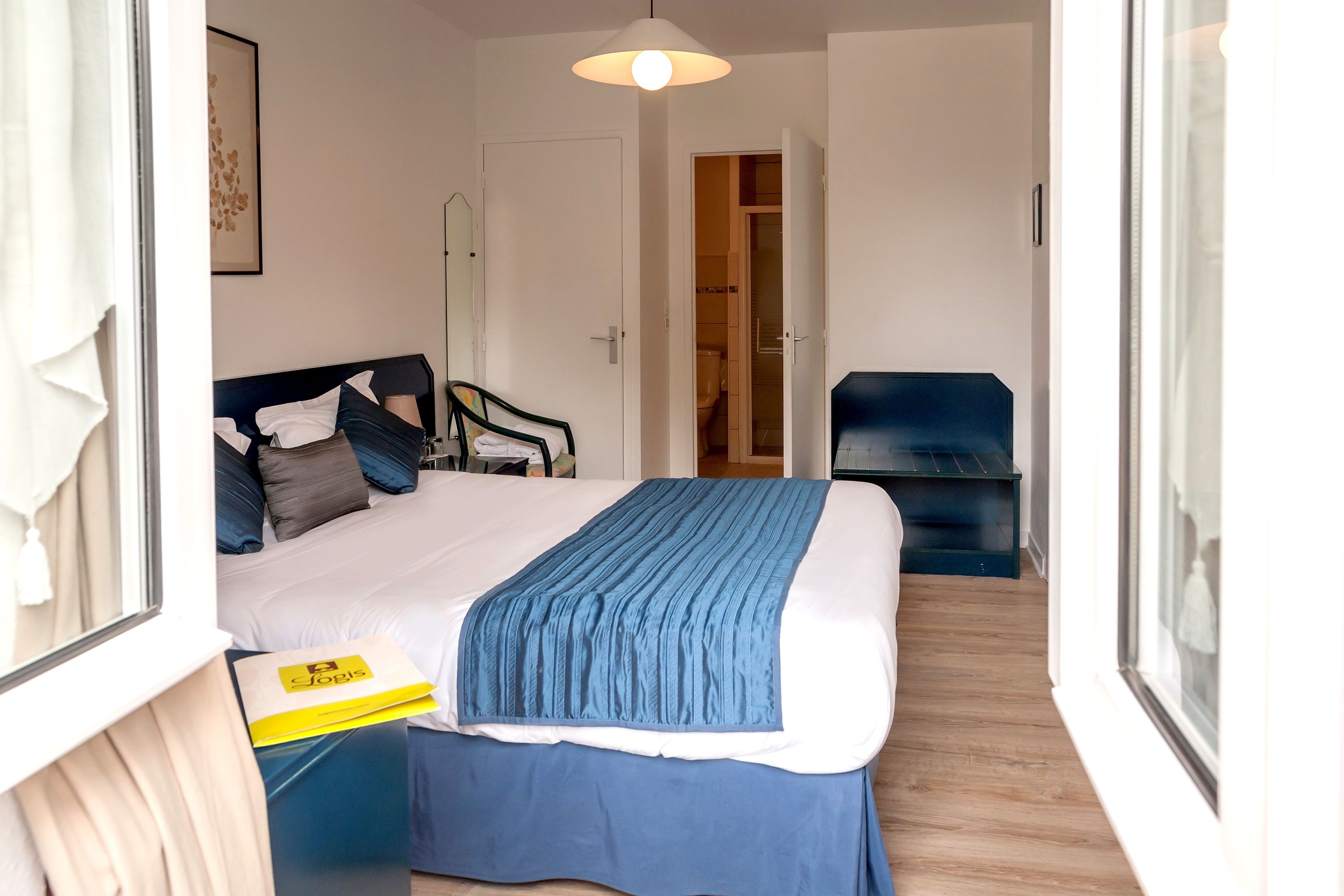 desk, soundproofing, iron/ironing board, free cots/infant beds