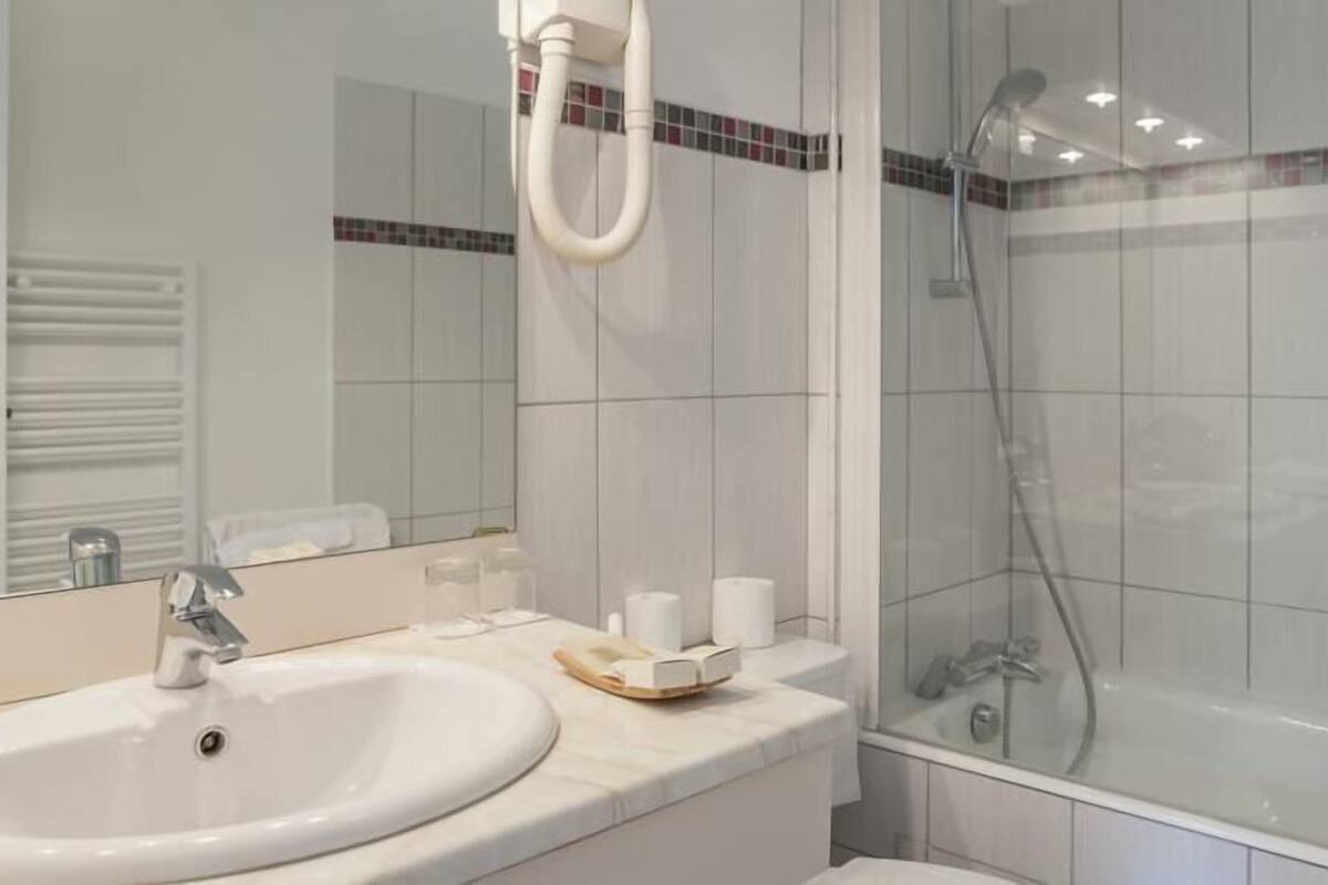 free toiletries, hair dryer, towels