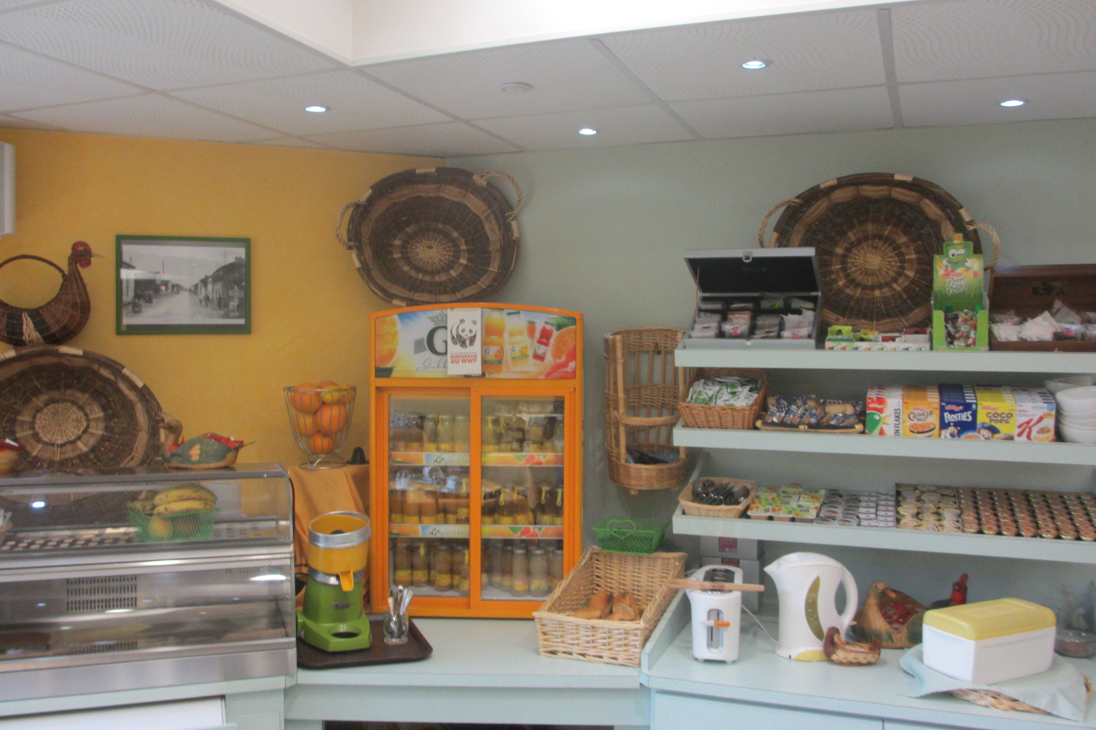 daily buffet breakfast (eur 12 per person)