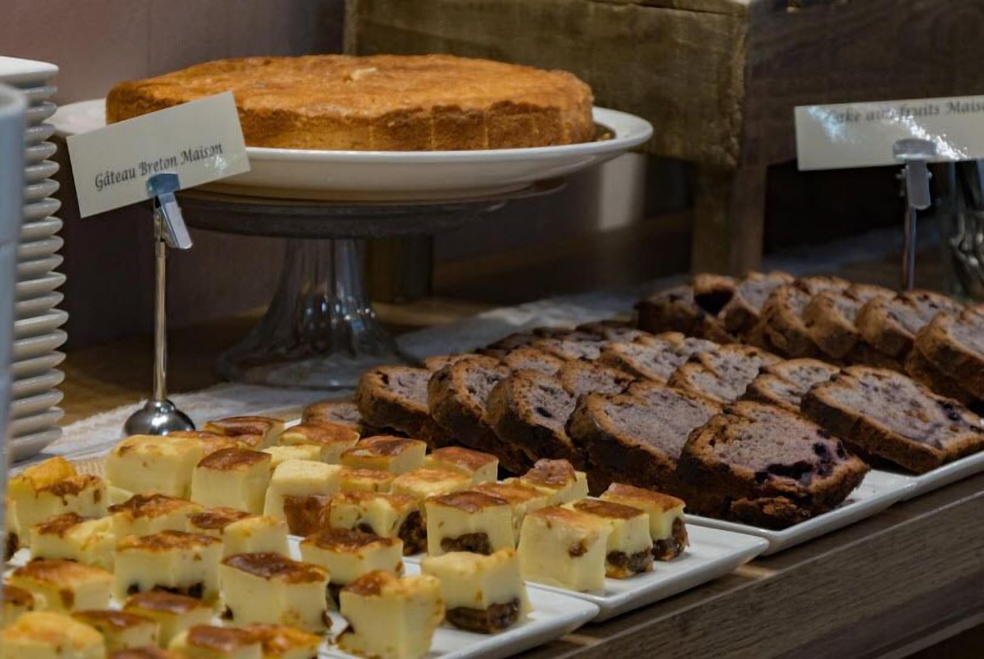 daily buffet breakfast (eur 18 per person)