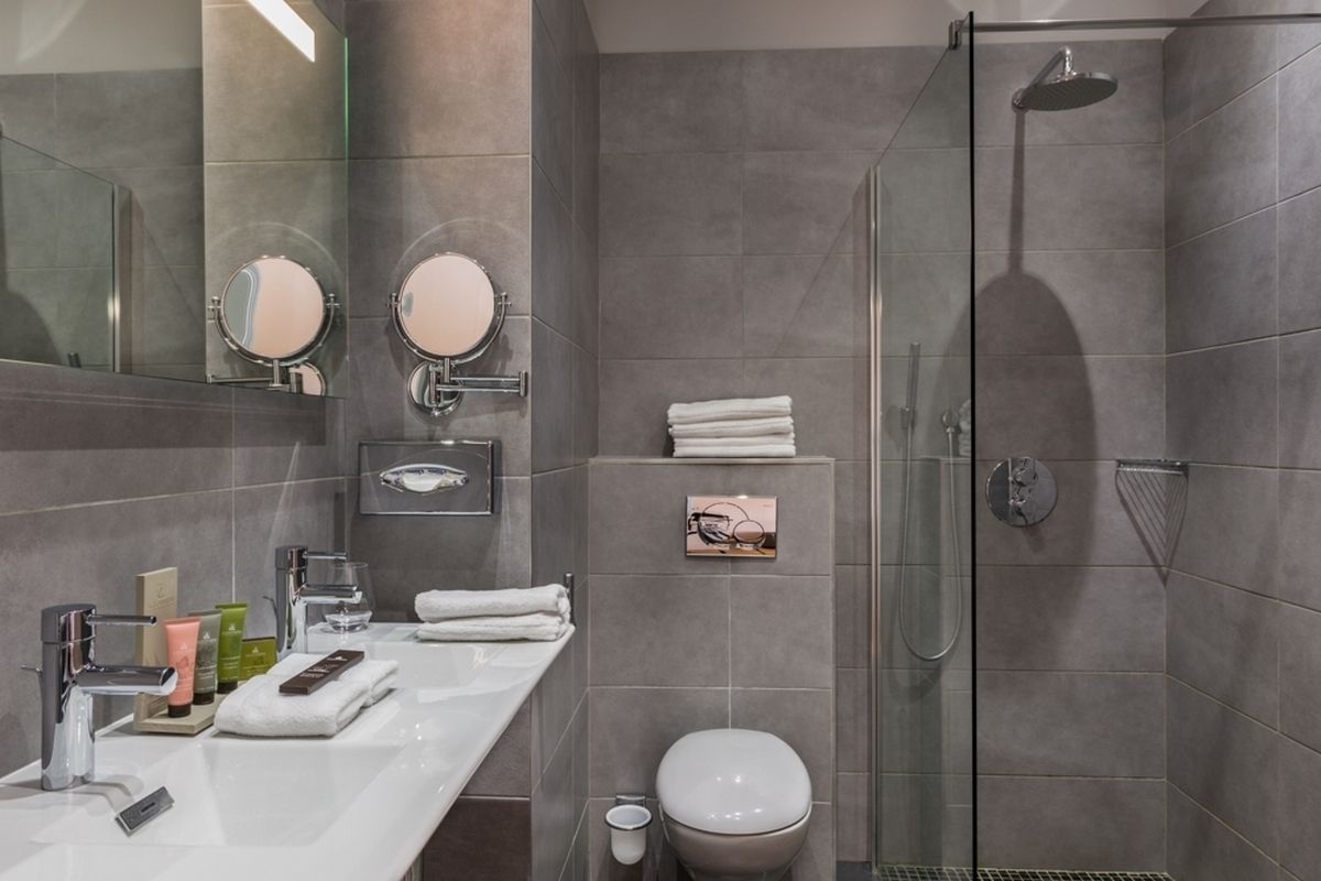 superior double room | premium bedding, in-room safe, desk, soundproofing