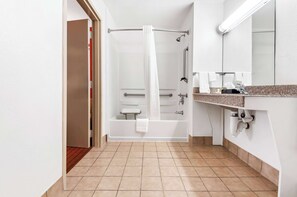 Room, 1 Queen Bed, Accessible, Non Smoking (Mobility) | Desk, blackout curtains, iron/ironing board, free cots/infant beds