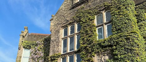 Majoituspaikan julkisivu